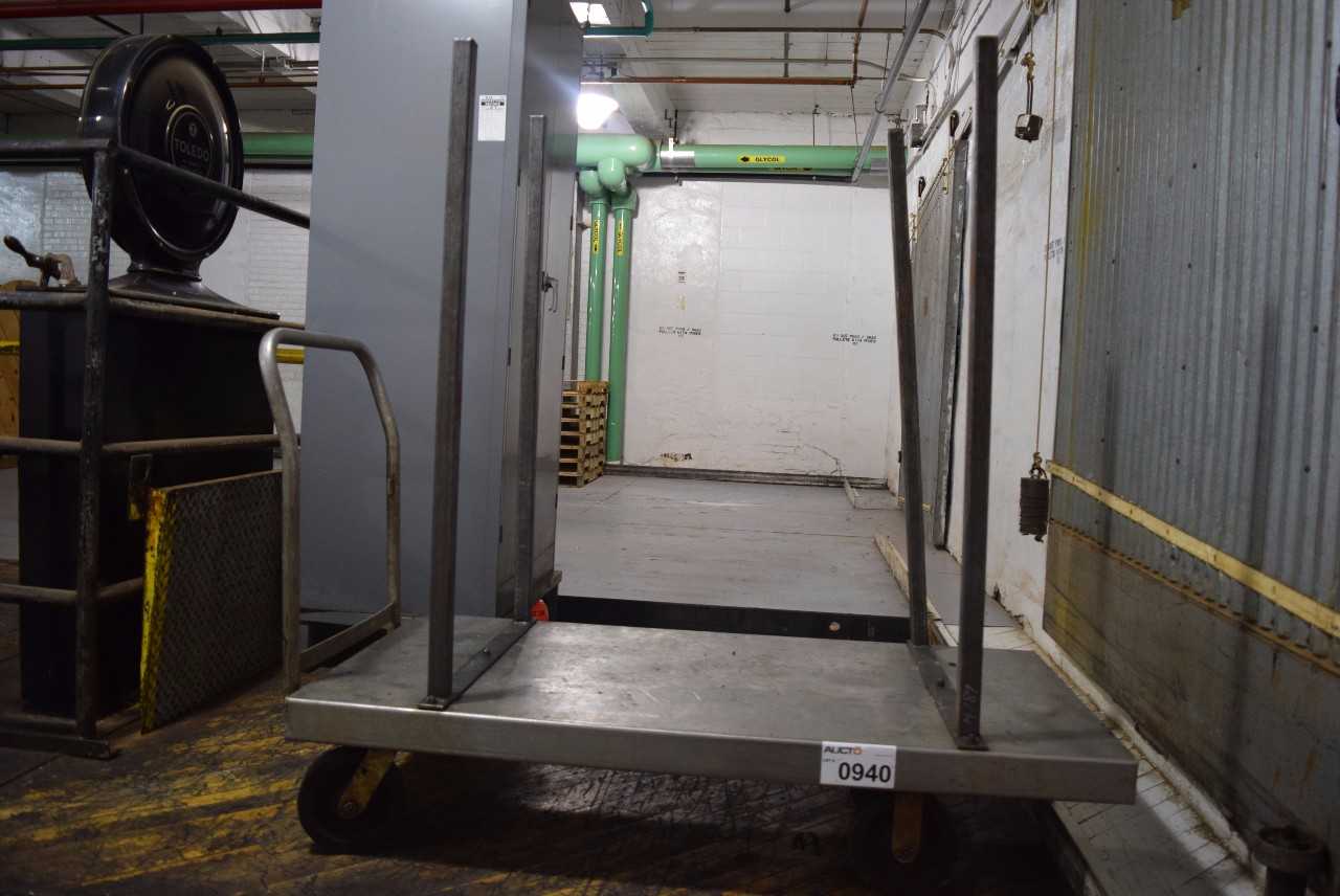 STEEL ROLLING CART ~4.5 X 2.5 X 5' - MISCELLANEOUS