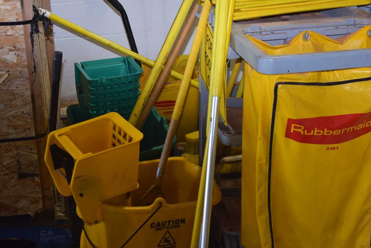 LOT OF JANITORIAL EQUIPMENT - BROOMS, GARBAGE BIN, MOP BUCKET - MISCELLANEOUS