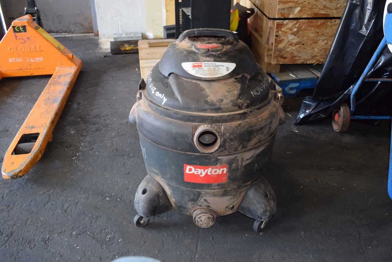 DAYTON MODEL 3VE21 WET/DRY VACUUM CLEANER - MISCELLANEOUS