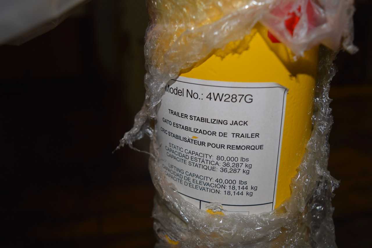 TRAILER STABILIZING JACK MODEL 4W287G - MISCELLANEOUS