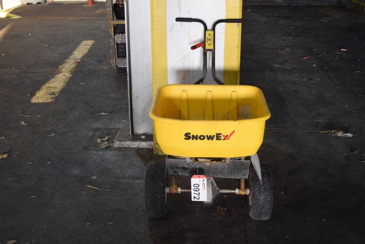 SNOWEX SP85 SALT SPREADER - MISCELLANEOUS