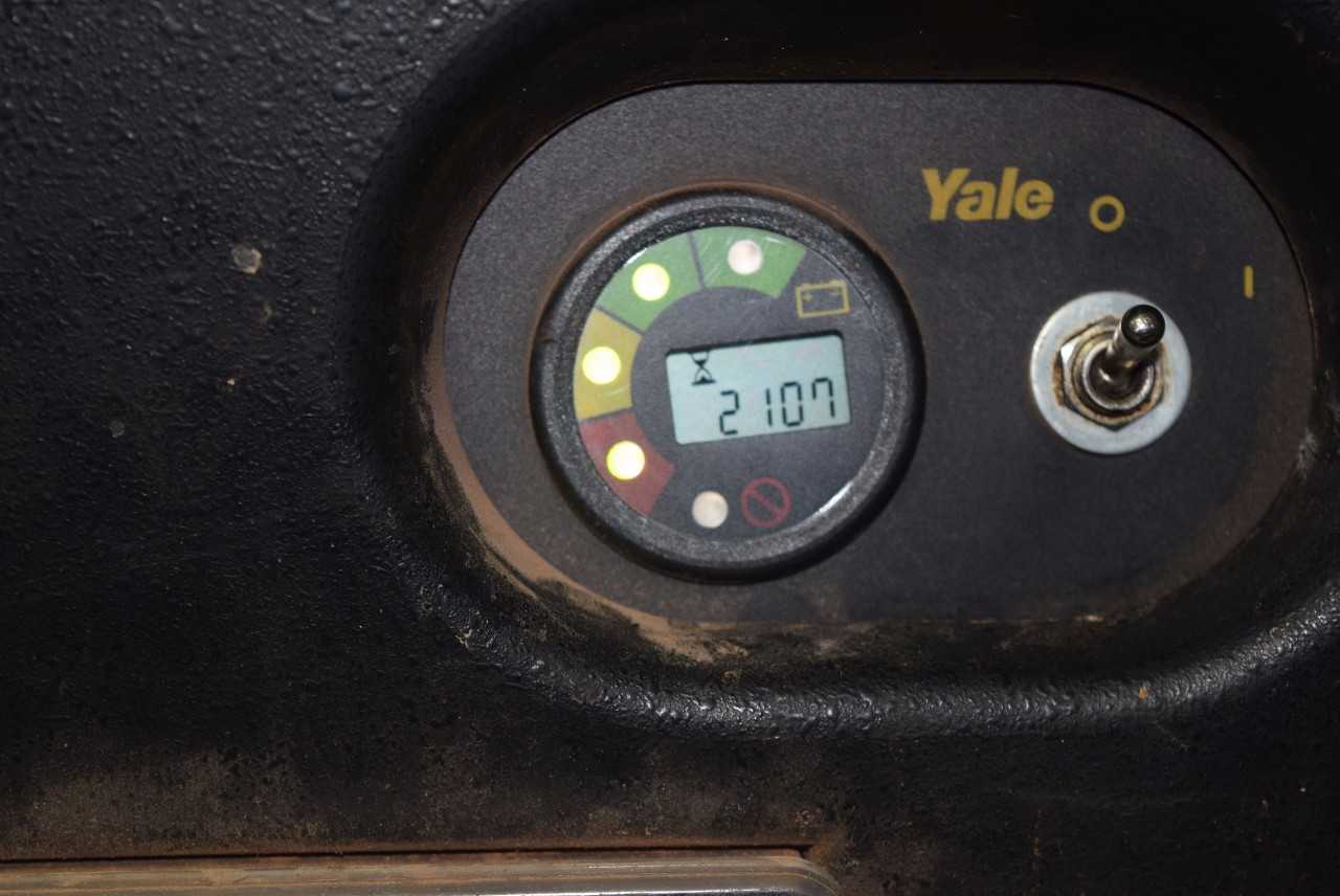 YALE MPB040-EN24T2748 4000 LBS. CAPACITY ELECTRIC PALLET JACK (DELAYED REMOVAL) - MISCELLANEOUS