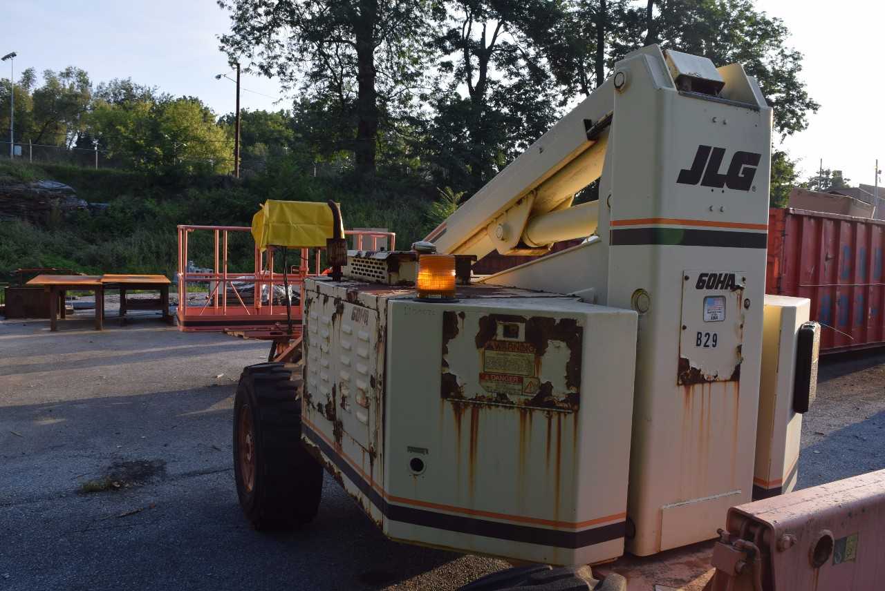 JLG 60 HA MAX PLATFORM HEIGHT 60, 500 LBS. CAPACITY MAN LIFT (DELAYED REMOVAL) - MISCELLANEOUS