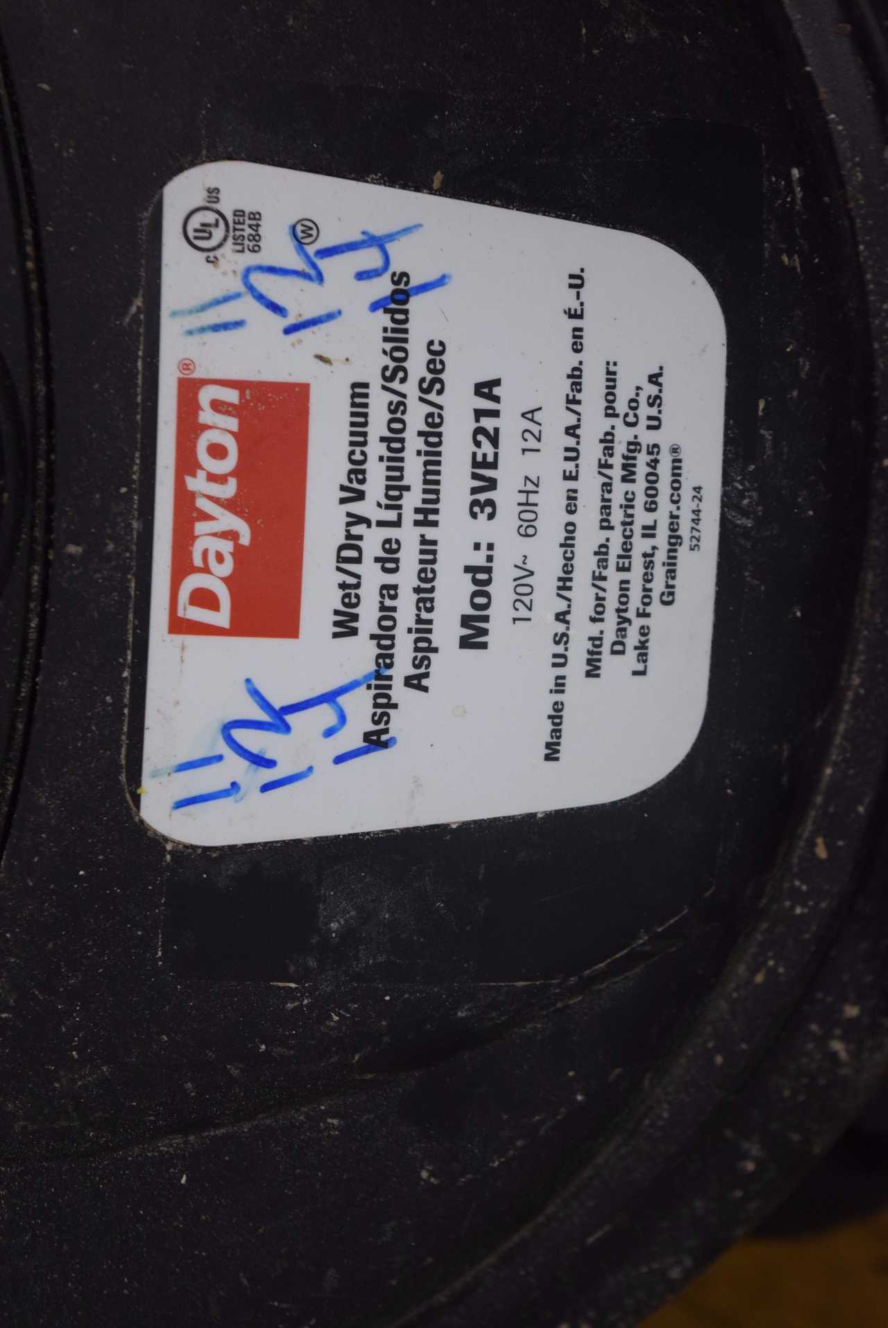 DAYTON MODEL 3VE21A WET/DRY VACUUM CLEANER - MISCELLANEOUS