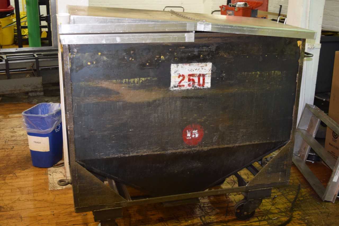 STEEL ROLLING DUMPER BIN - MISCELLANEOUS