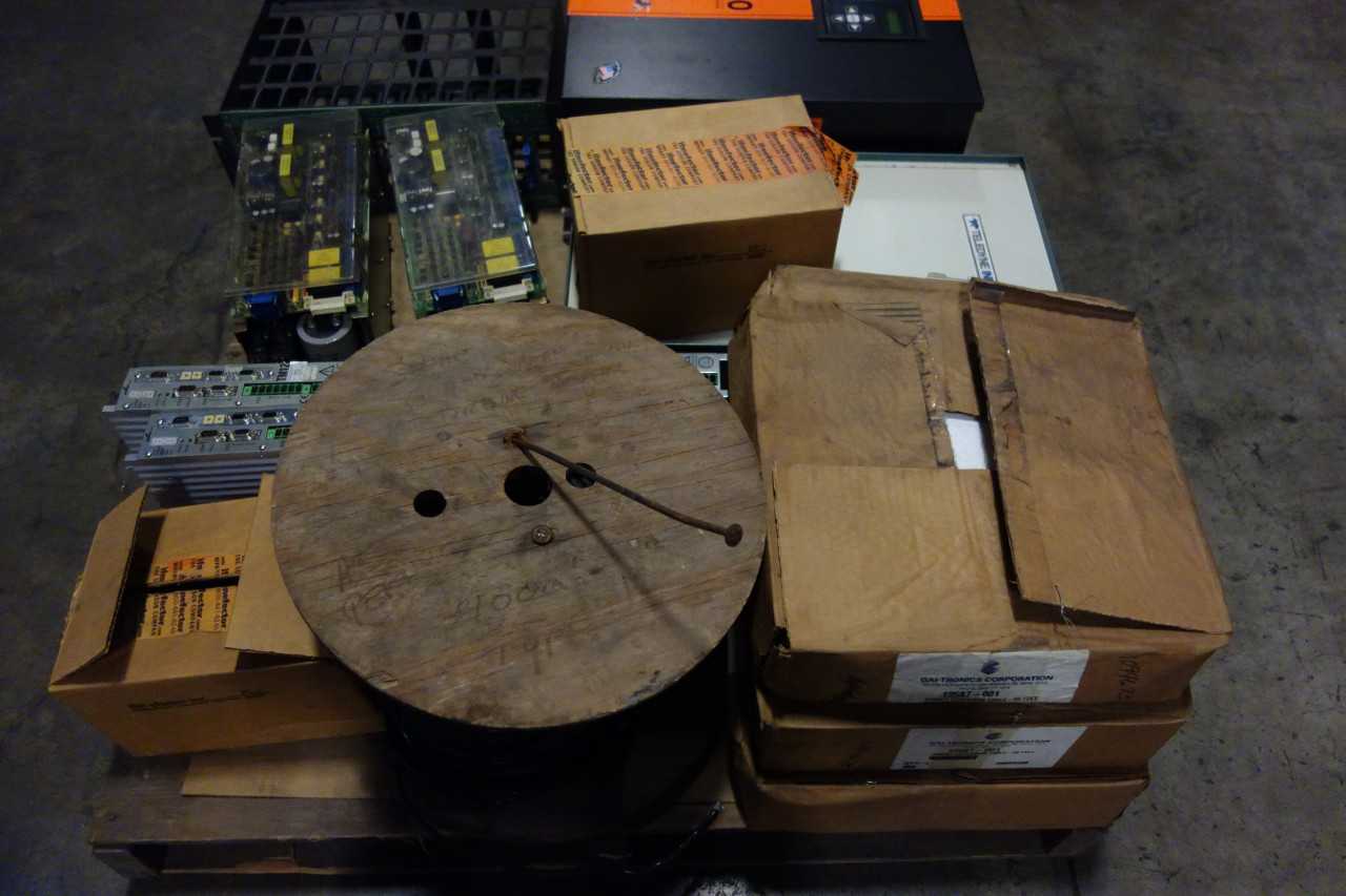 1 PALLET OF ASSORTED ELECTRICAL- SERVO DRIVES & AMPS, SERVO MODULES, CHASSIS RACK- BAILEY, FANUC - SERVO