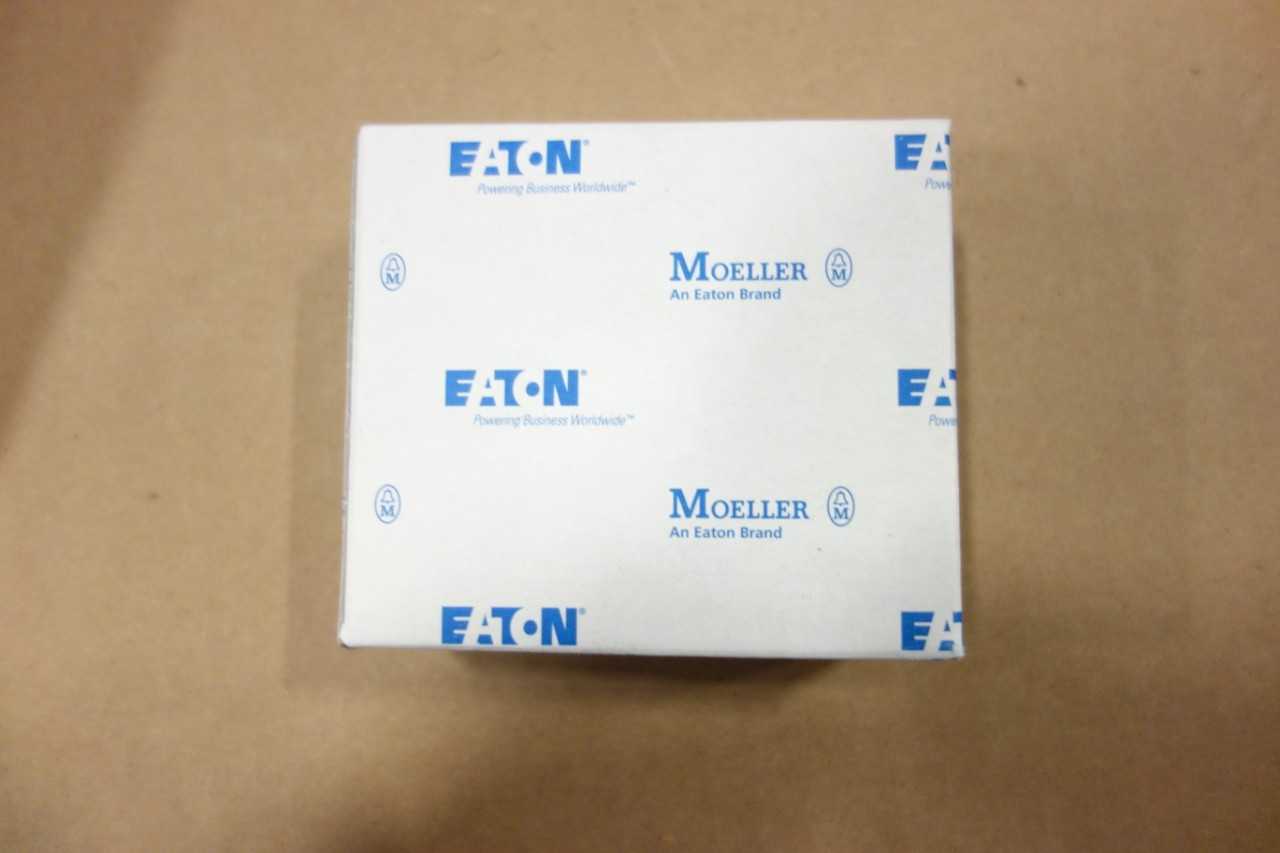 LOT OF EATON MINIATURE CIRCUIT BREAKERS - CIRCUIT BREAKERS