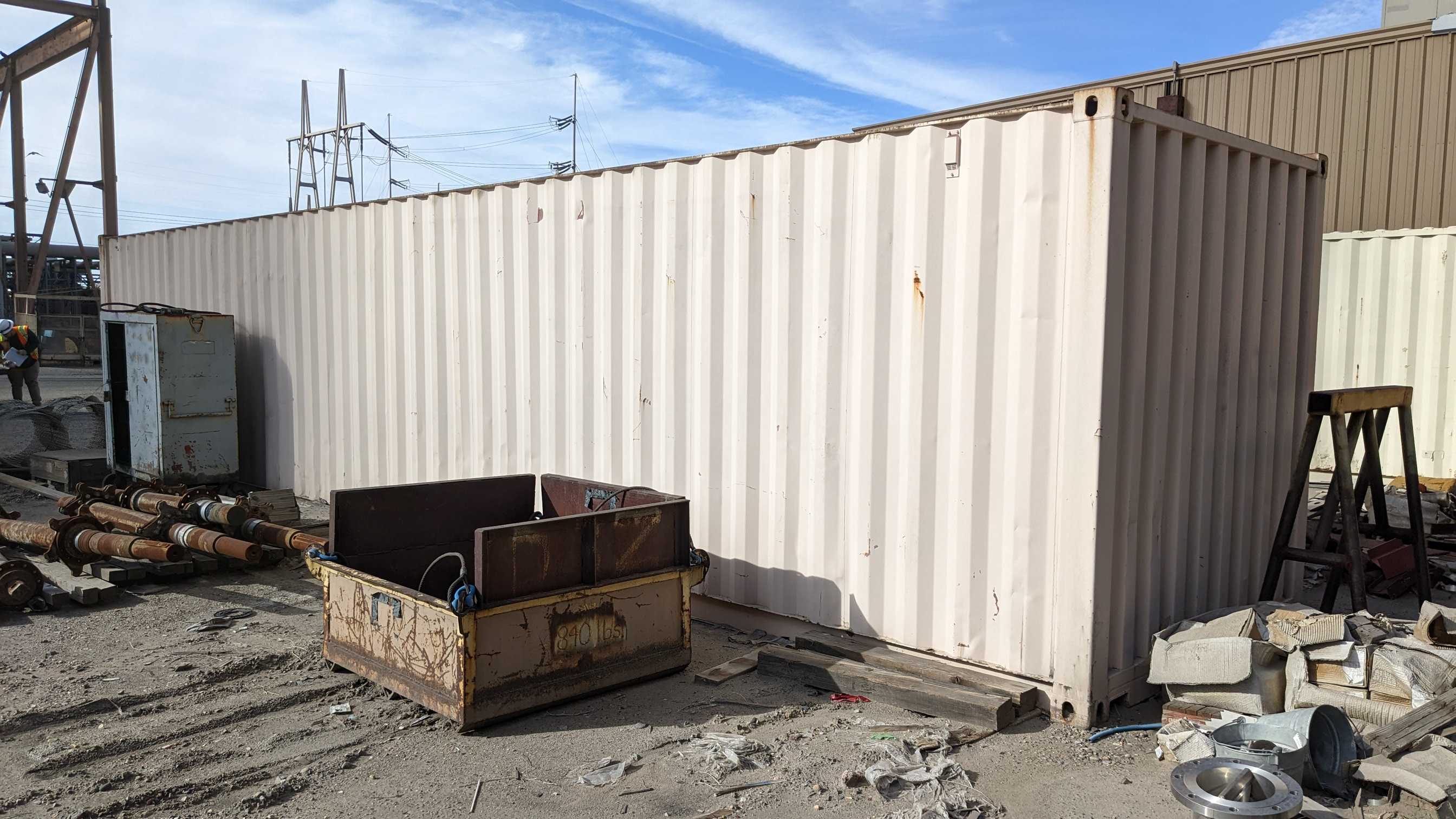 SHIPPING CONTAINER - INDUSTRIAL PARTS