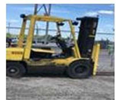 Hyster H60XM Gas Pneumatic Lift Truck - FORKLIFTS