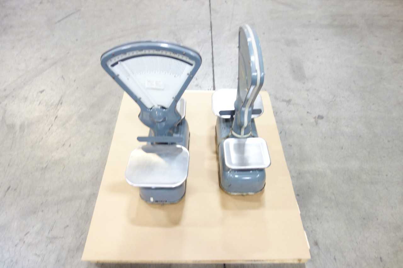 LOT OF 2 TOLEDO SCALES - SCALES