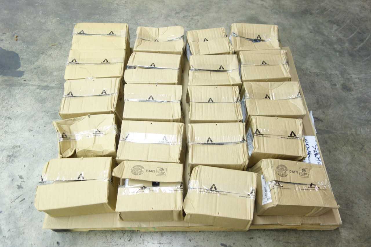 LOT 0F 20 ARMSTRONG D573987 STEAM TRAP VALVES - VALVES