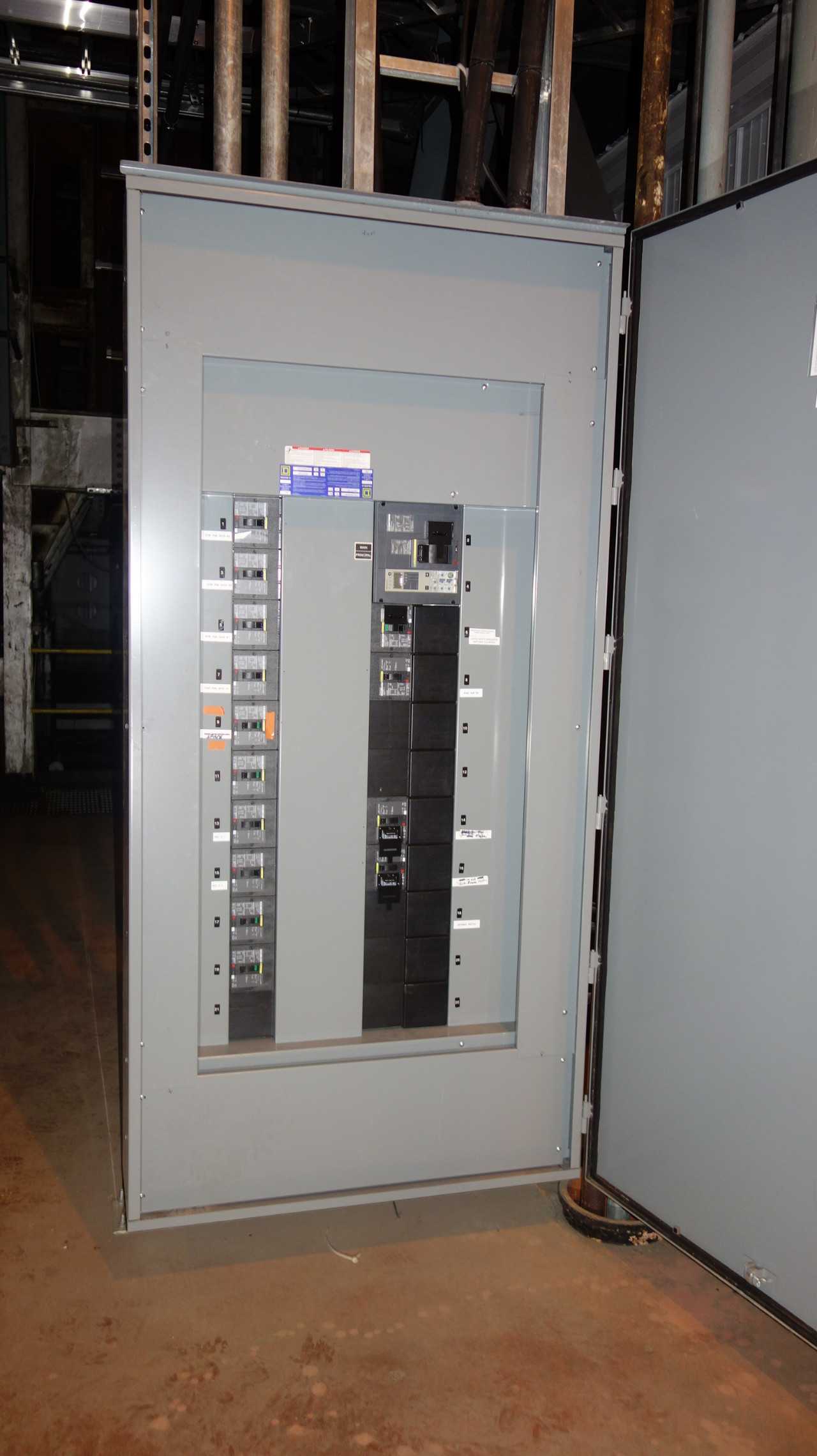 SQUARE D I-LINE PANELBOARD W/ PJ800 800A POWERPACT - PANELBOARDS