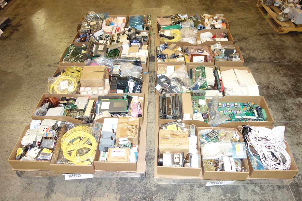 4 PALLETS OF ASSORTED PUSH BUTTONS, CONTROL MODULES, CIRCUIT BOARDS, CORDSETS, PARTS AND ACCESSORIES - AUTOMATION & CONTROLS