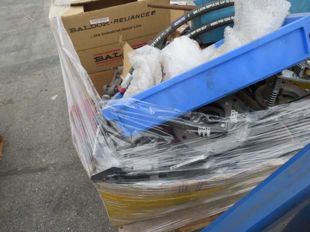 Miscellaneous Items, some motors, Lot - MISCELLANEOUS