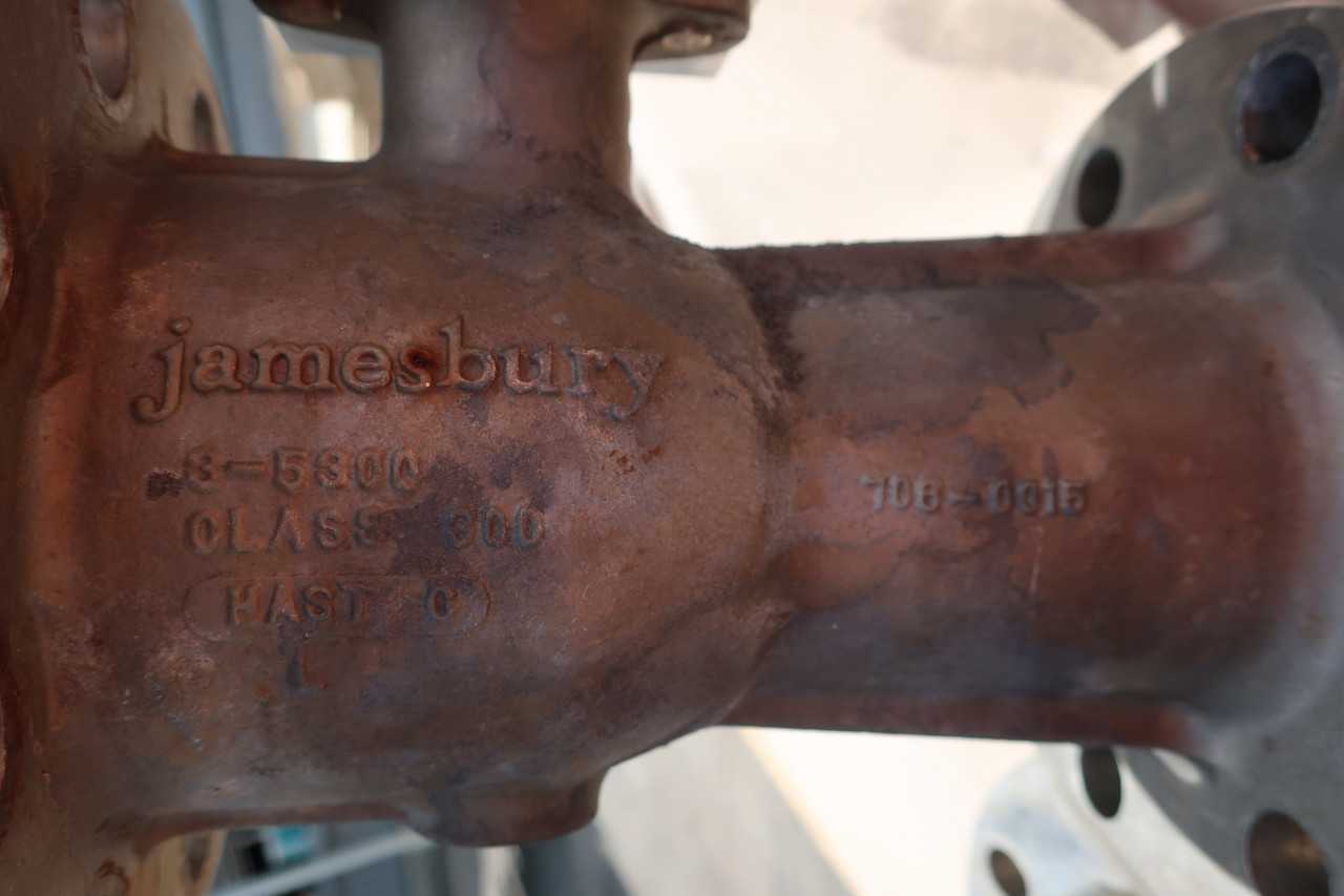 LOT OF 2 JAMESBURY 3IN FLANGED CONTROL VALVES - CONTROL VALVE