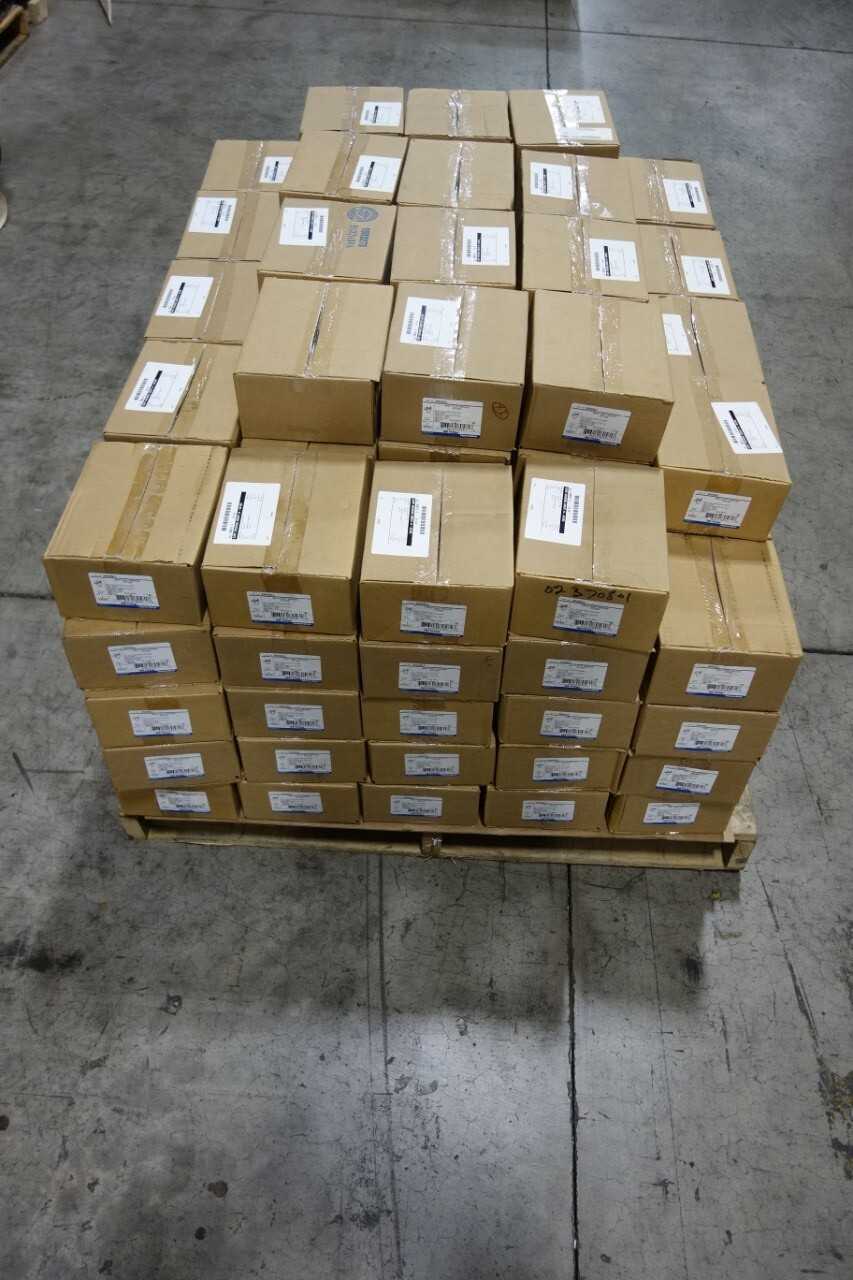 1 PALLET OF ASSORTED THOMAS&BETTS HEAVY DUTY GROUND FITTINGS - PROCESS EQUIPMENT