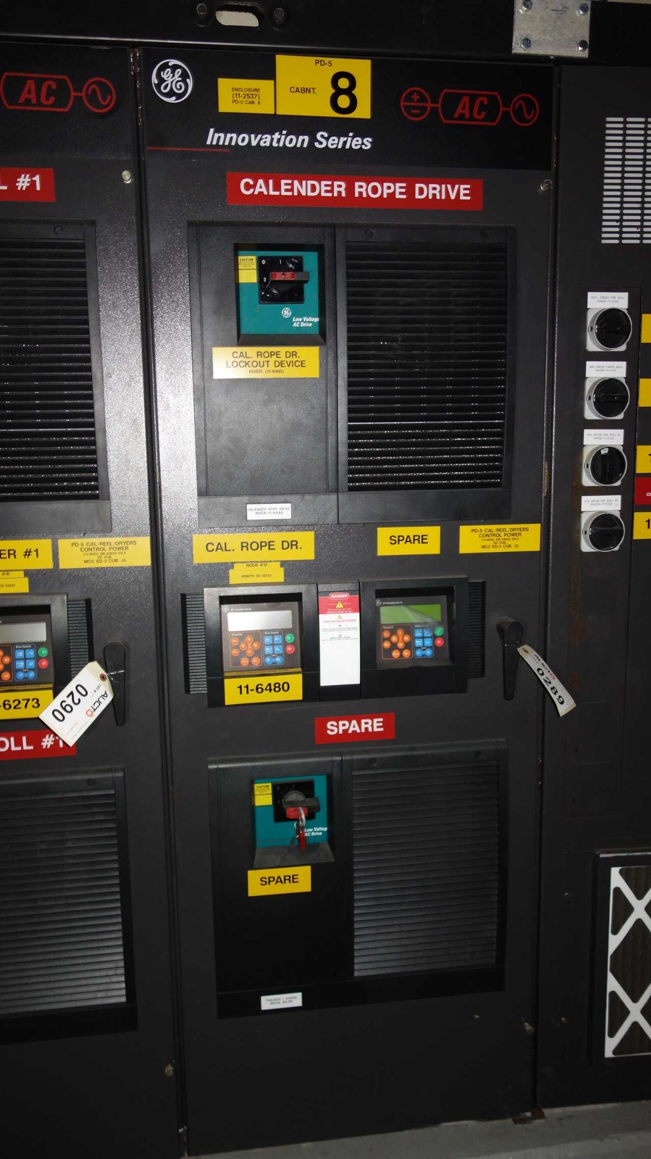 GE INNOVATION SERIES LV AC DRIVE CONTROLS CABINET - MOTOR DRIVES