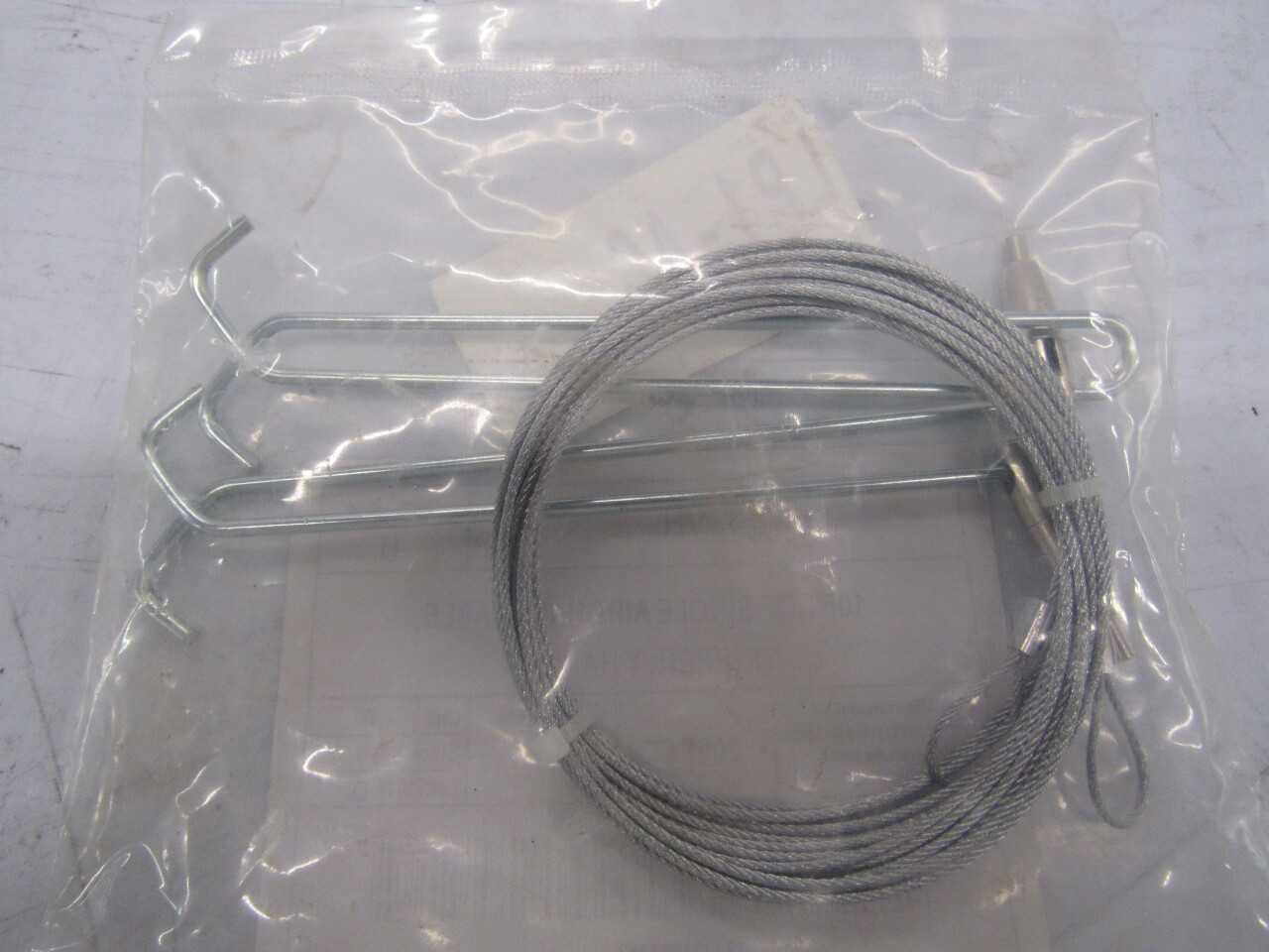 Quantity of 40x ZACVH Cable/Wire/Cord/Outlets - ELECTRICAL COMPONENTS
