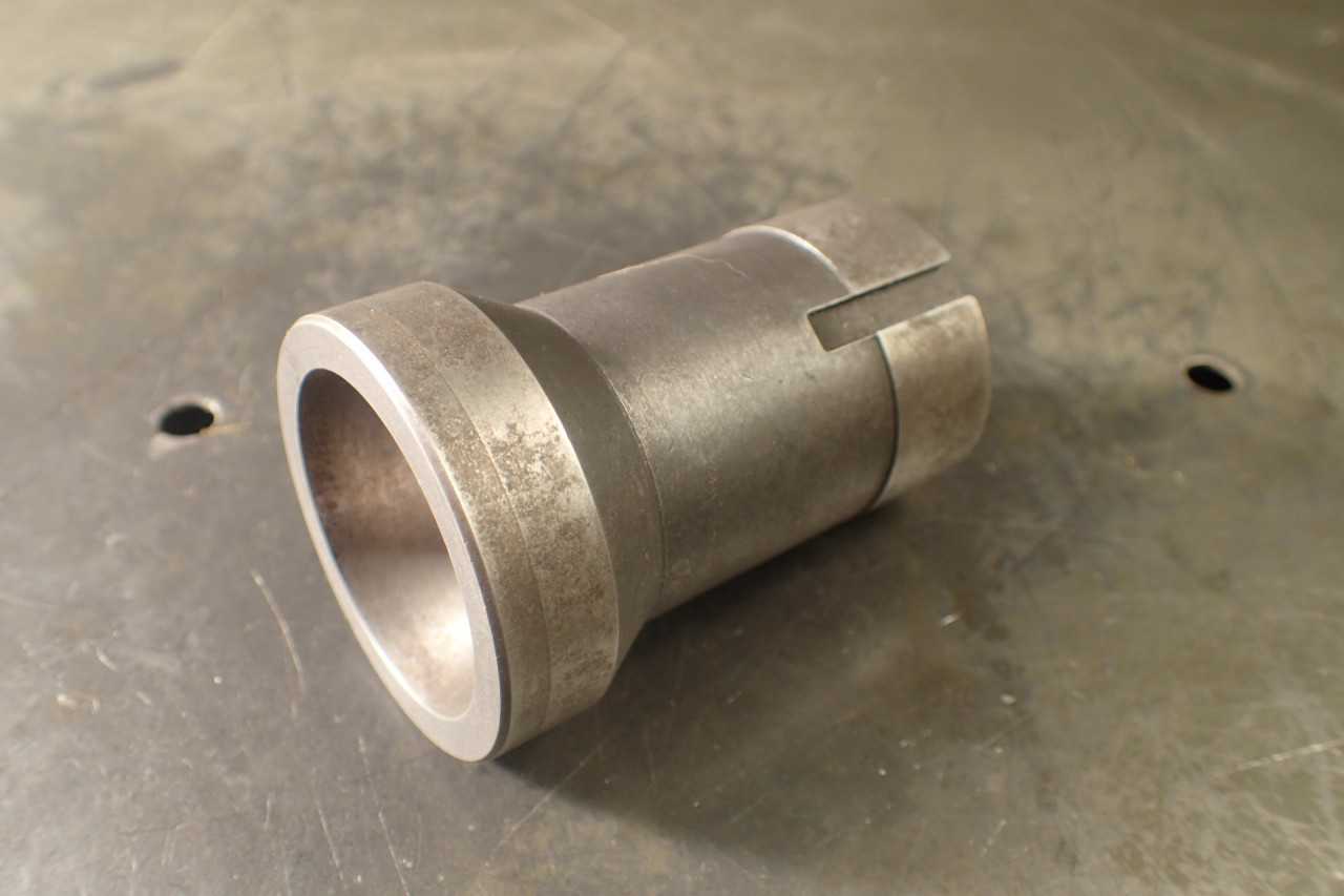 Brown & Sharpe #11 11Y Collet Chuck Sleeve 1-7/8" Lg OD 1-1/2" Sm OD 42-13606-99 - HOLEMAKING TOOLS