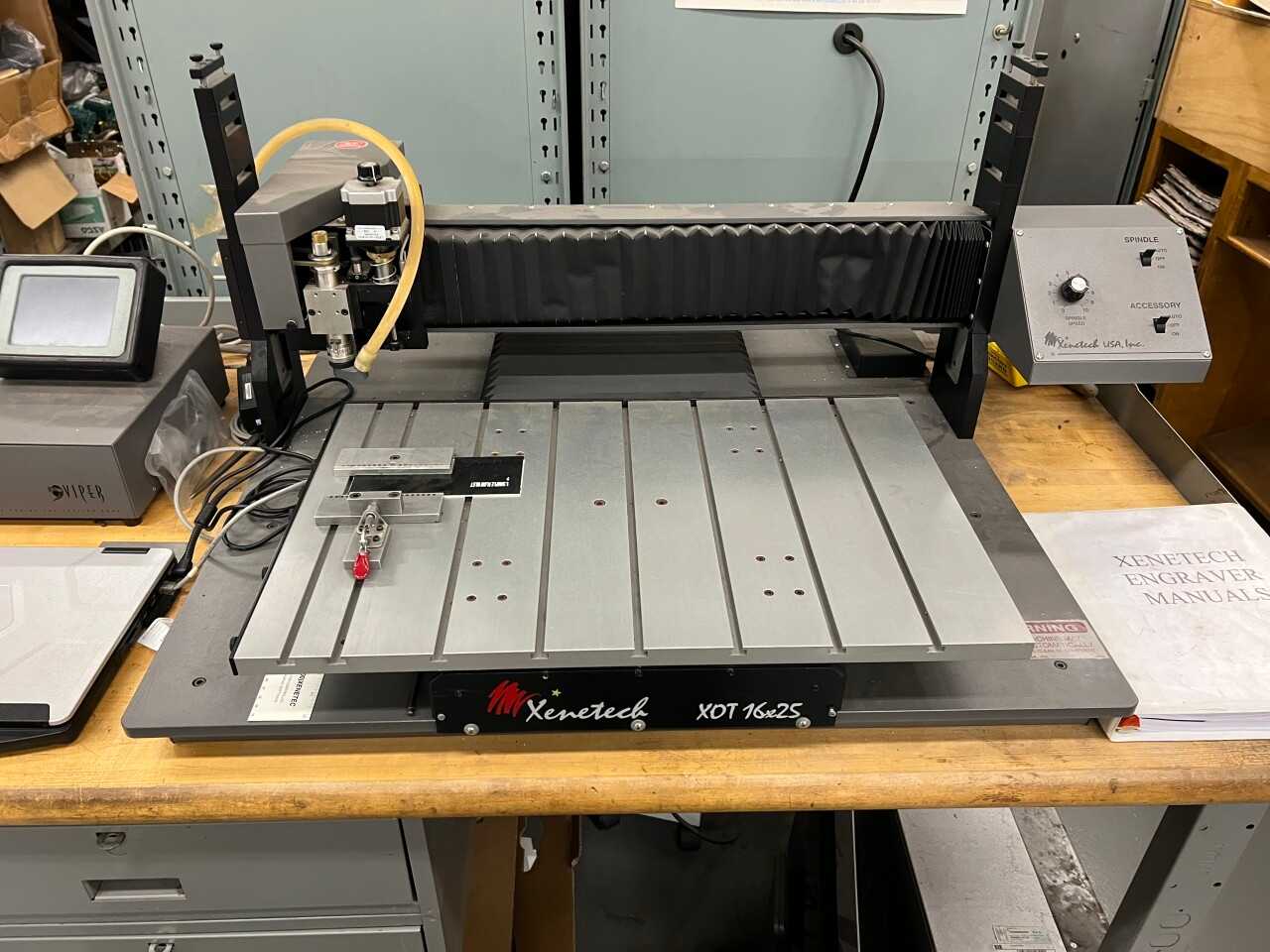Xenetech XOT rotary engraving system - ENGRAVING MACHINES