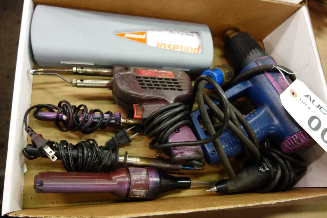 LOT OF ASSORTED SOLDERING GUNS - ELECTRIC POWER TOOLS