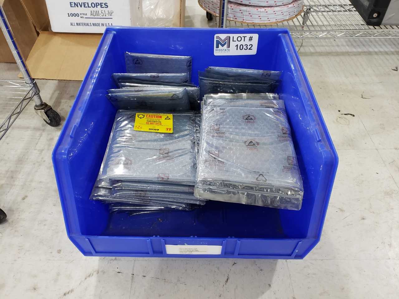 Blue Tot with packing supplies - MISCELLANEOUS