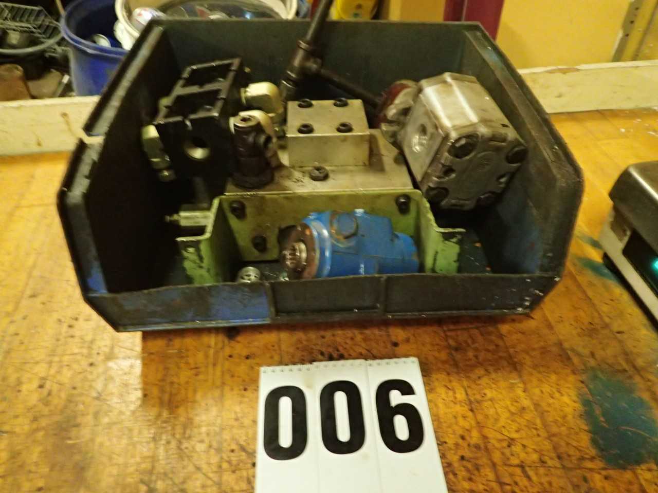 Hydraulic Pumps, Valves, Manifold Blocks, Sight Glass - MISCELLANEOUS