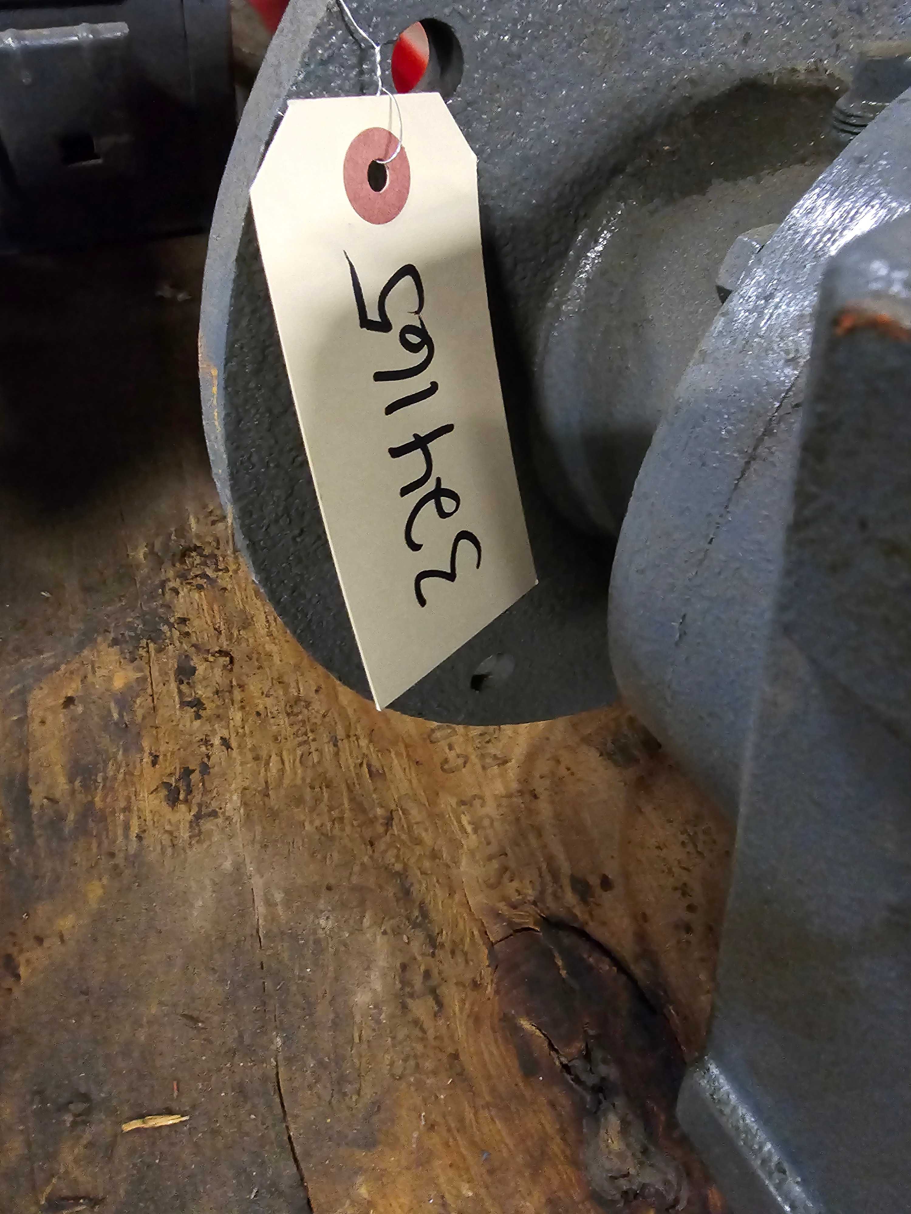 RELIANCE ELECTRIC GEAR MOTOR - ELECTRIC MOTORS