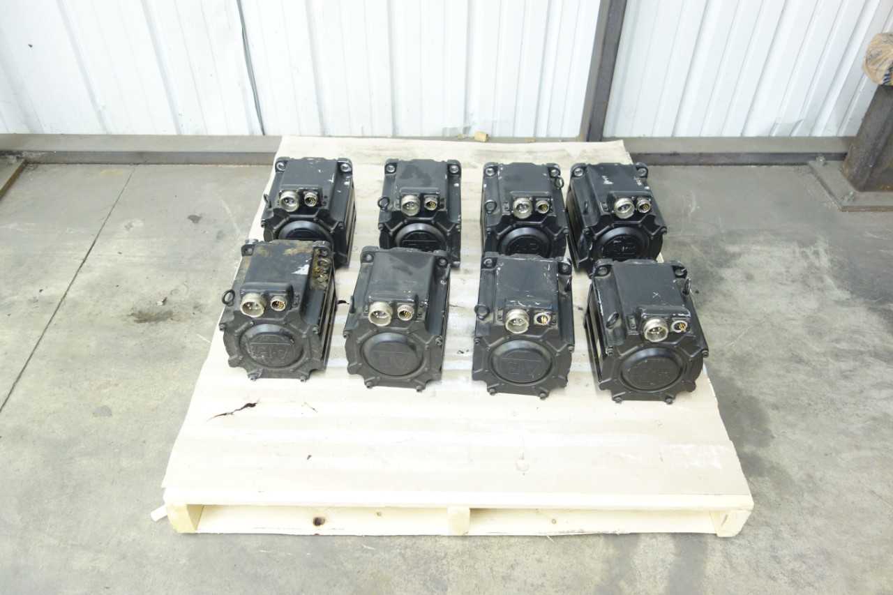 LOT OF 8 ALLEN-BRADLEY MPL-B640F-SJ22AA SERVO MOTORS - SERVO