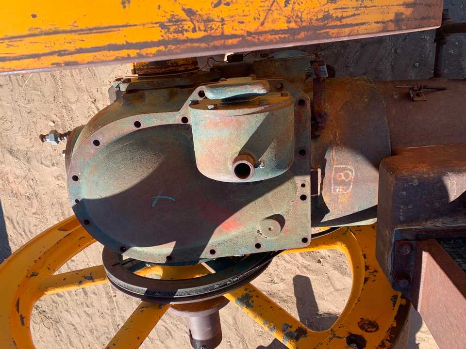 Pumpjack Engine - PALLET JACKS