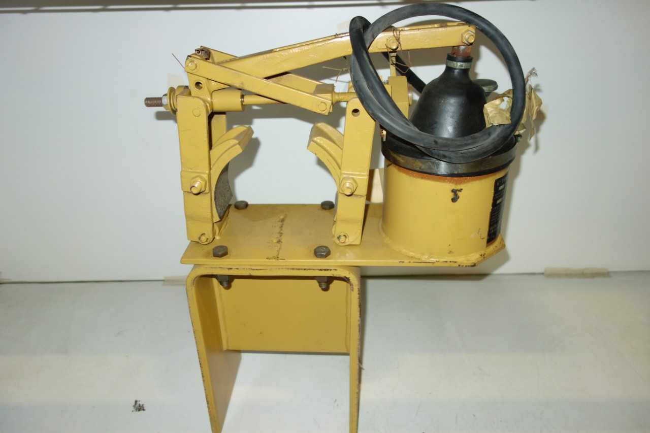 WHITING U 72661 SESA TROLLEY CRANE BRAKE 6IN 55FT LBS 480V AC - LIFTING EQUIPMENT