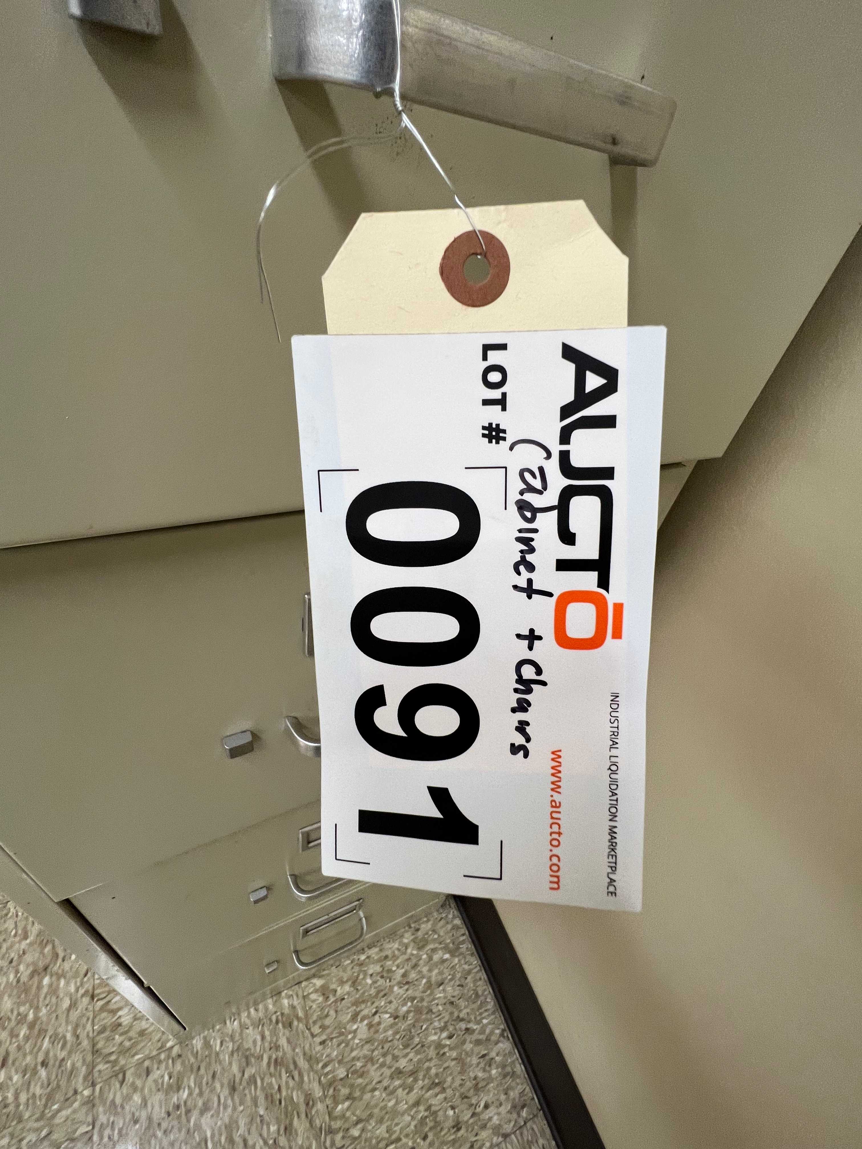 LOT OF BREAK ROOM FURNITURE - PLANT & FACILITY