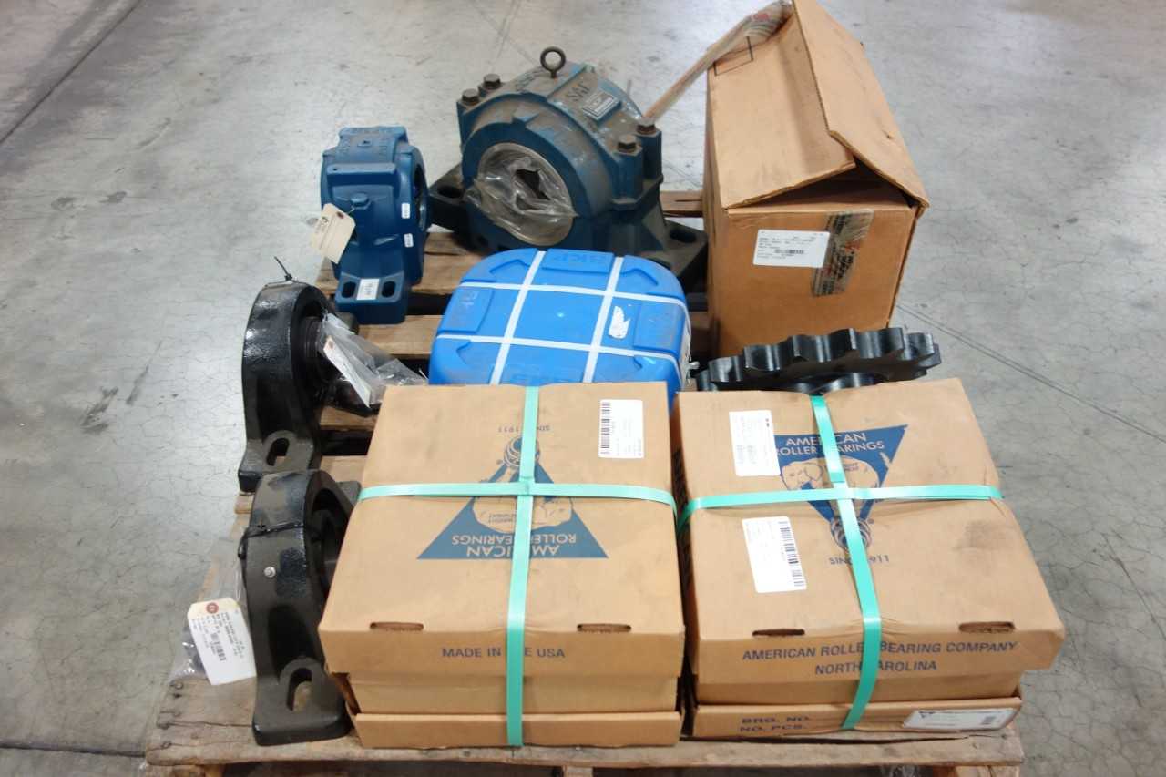 LOT OF ASSORTED BEARINGS - BEARINGS