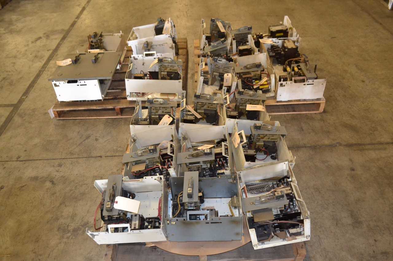 3 PALLETS OF ASSORTED CUTLER HAMMER STARTER MCC BUCKETS - MISCELLANEOUS