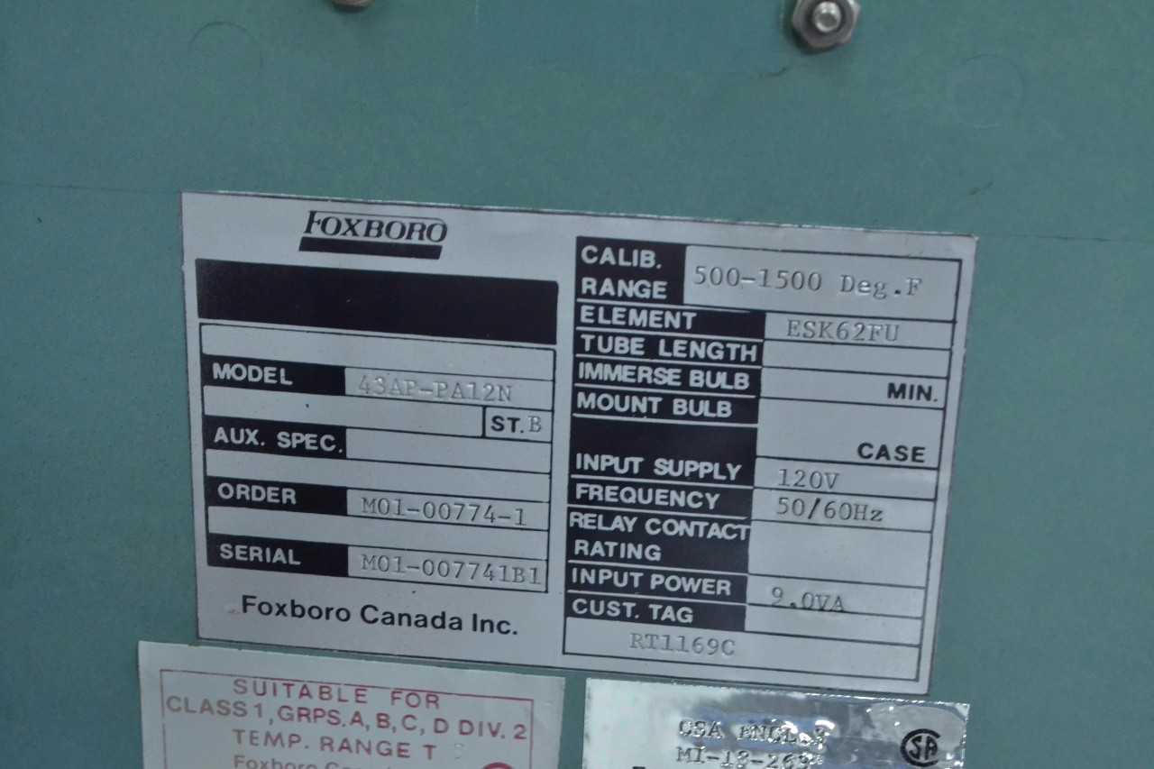 4 ASSORTED FOXBORO 43AP 43EP PNEUMATIC CONTROLLER (BRAMPTON) - MISCELLANEOUS