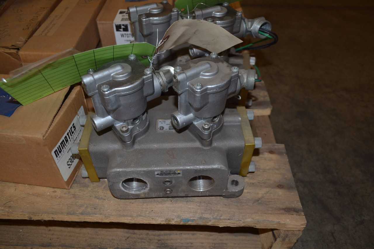 1 PALLET OF ASSORTED SOLENOID VALVES - MISCELLANEOUS