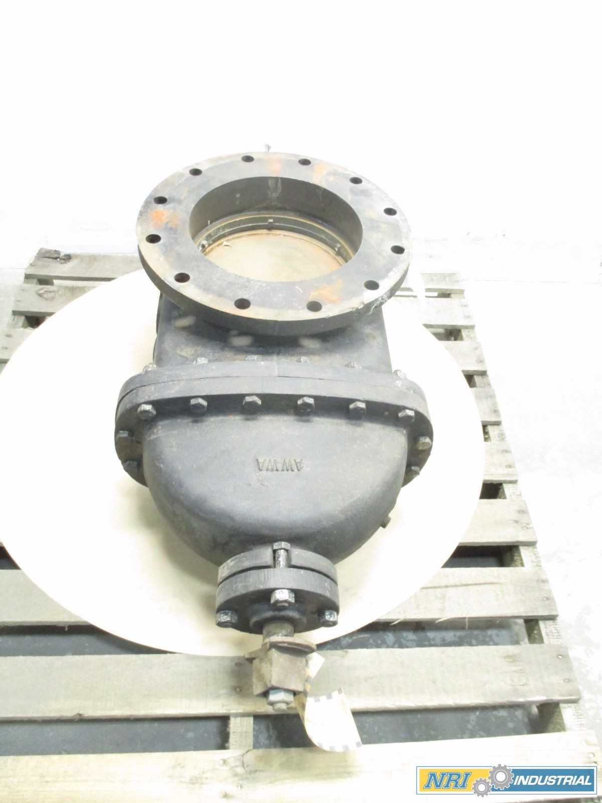 KENNEDY 12 IN IRON FLANGED WEDGE GATE VALVE - MISCELLANEOUS