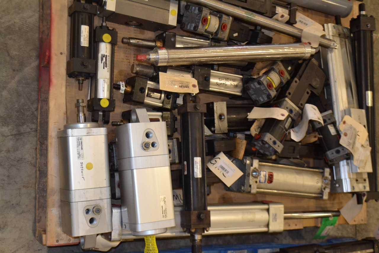2 PALLETS OF ASSORTED PNEUMATIC CYLINDERS, FESTO - MISCELLANEOUS