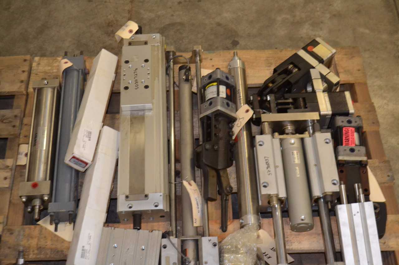 2 PALLETS OF ASSORTED PNEUMATIC CYLINDERS, FESTO - MISCELLANEOUS