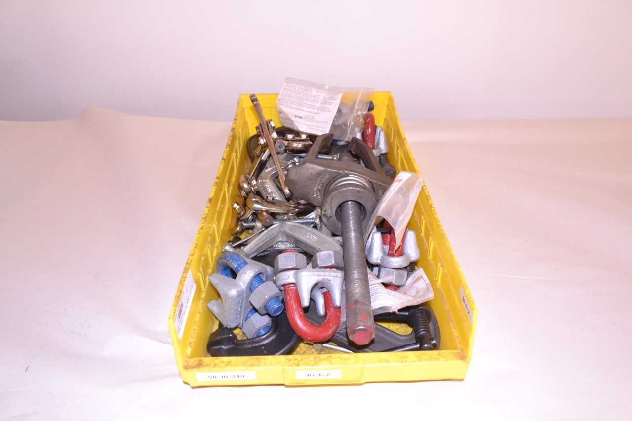 LOT OF ASSORTED CLAMPS - MISCELLANEOUS