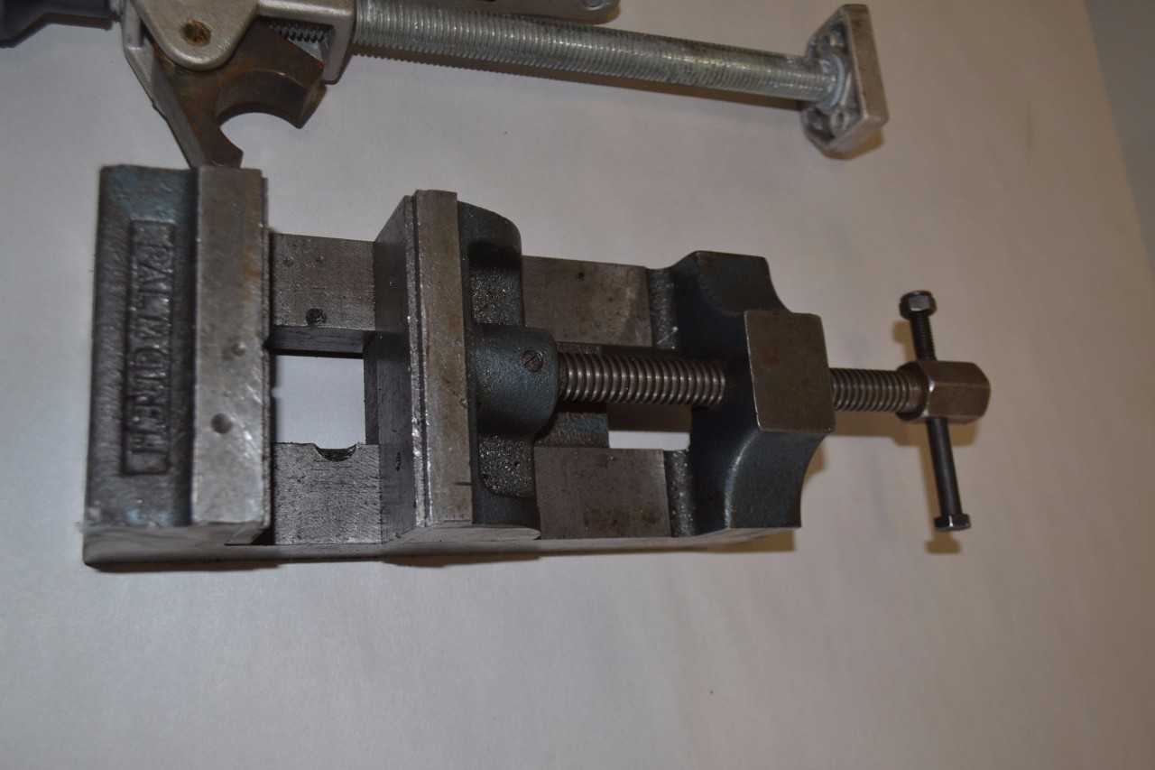 LOT OF 3 ASSORTED VICES AND CLAMPS - MISCELLANEOUS
