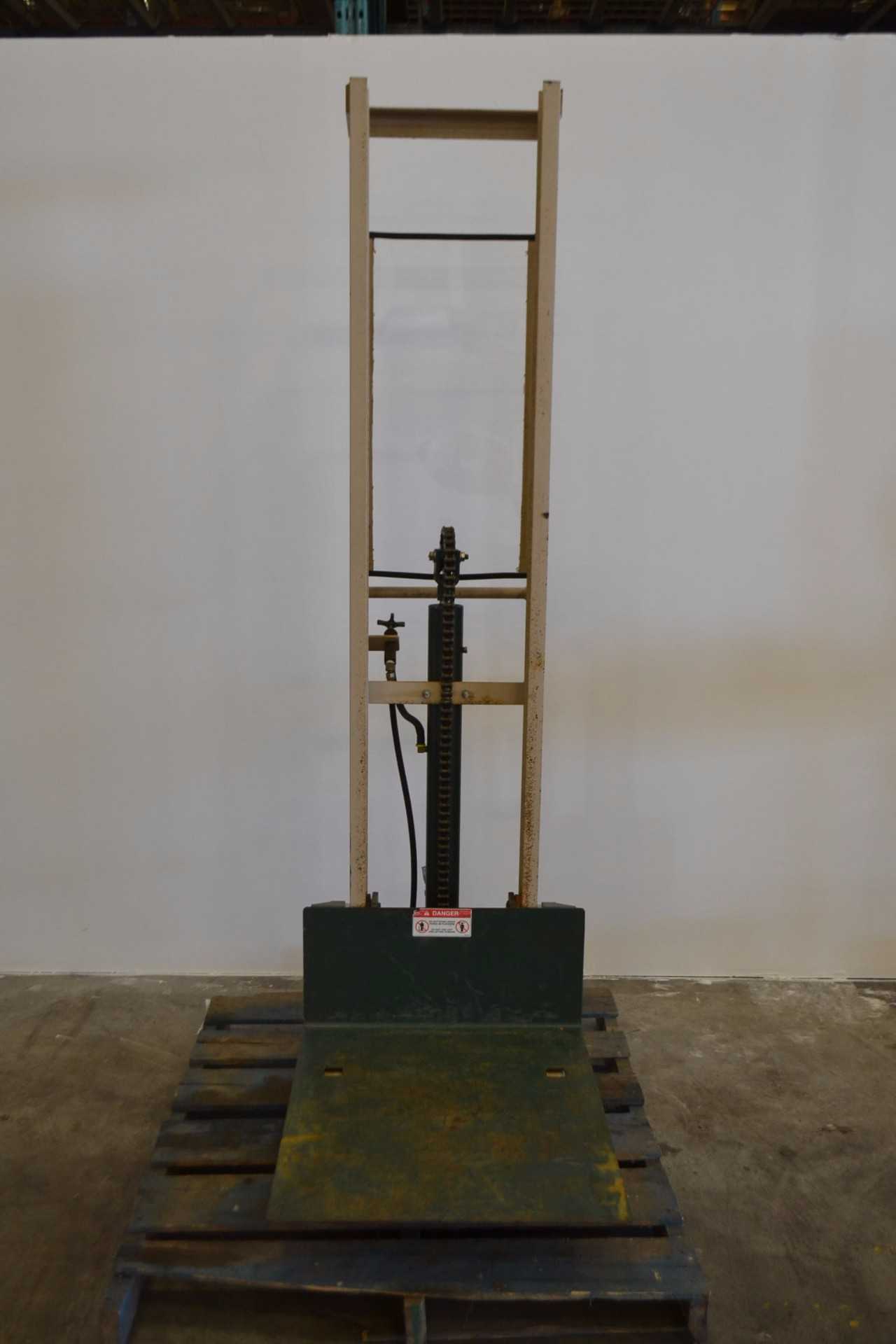 BEECH SOD-2470 WINCH PLATFORM STACKER - MISCELLANEOUS