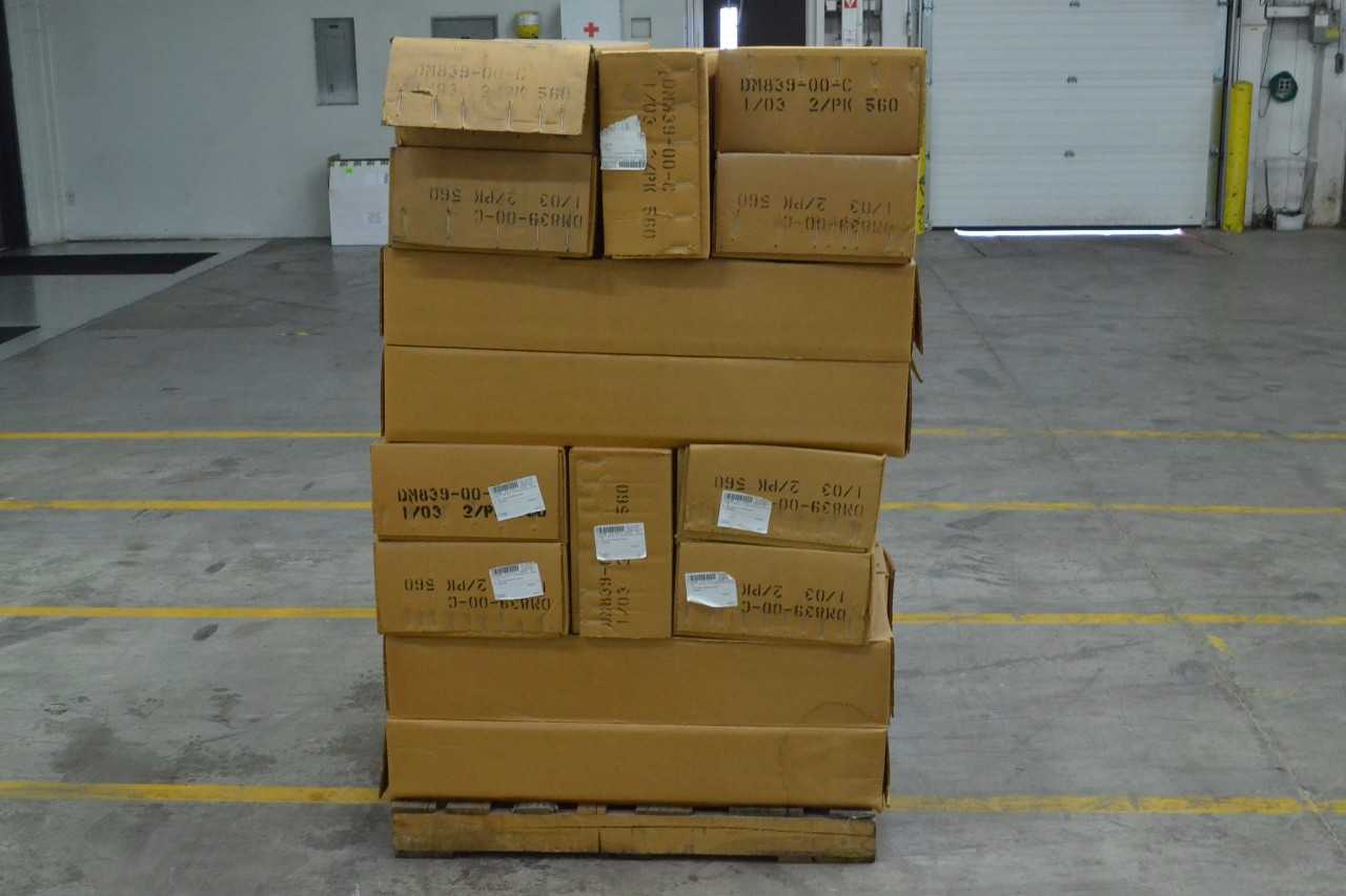 1 PALLET OF NEW HILLIARD HILCO DM839-00-C HYDRAULIC FILTERS (BRAMPTON) - MISCELLANEOUS