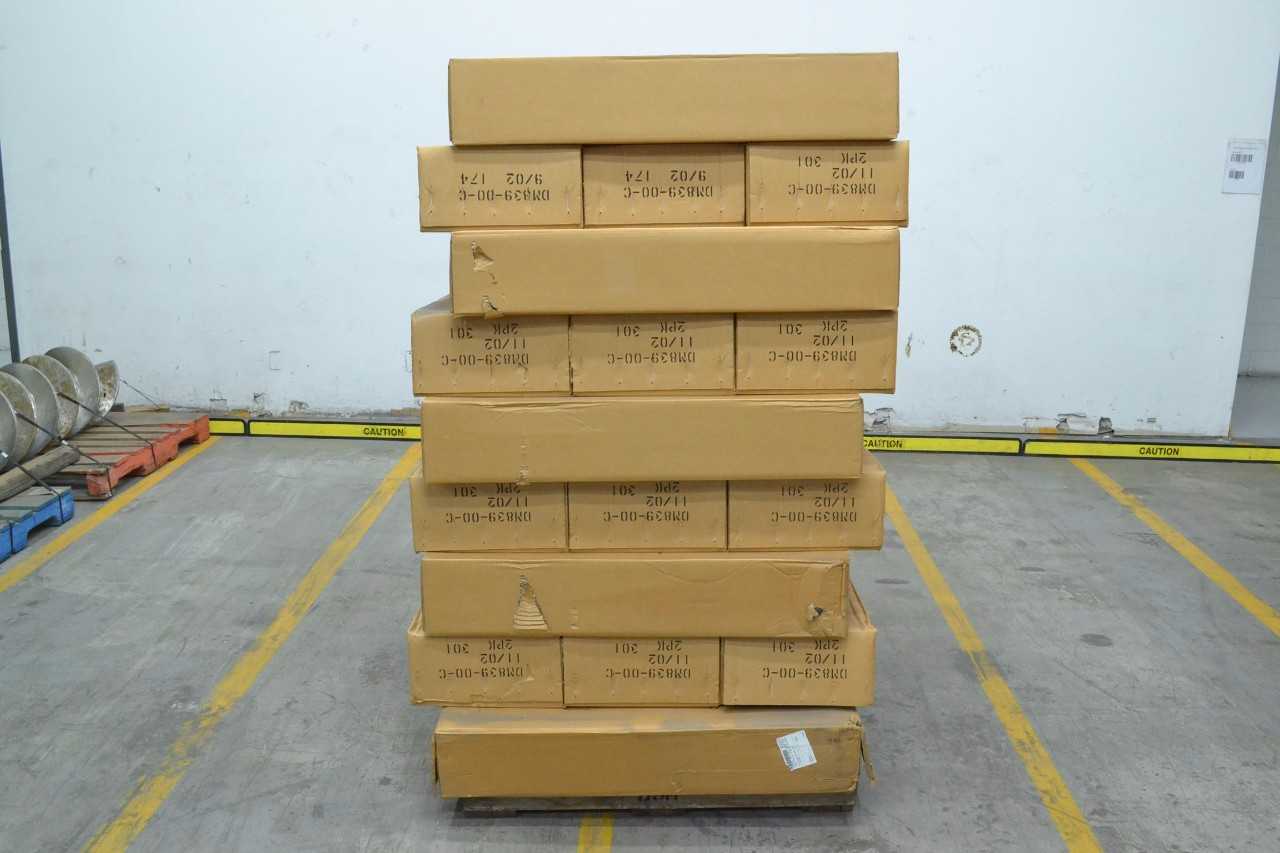 1 PALLET OF NEW HILLIARD HILCO DM839-00-C HYDRAULIC FILTERS (BRAMPTON) - MISCELLANEOUS