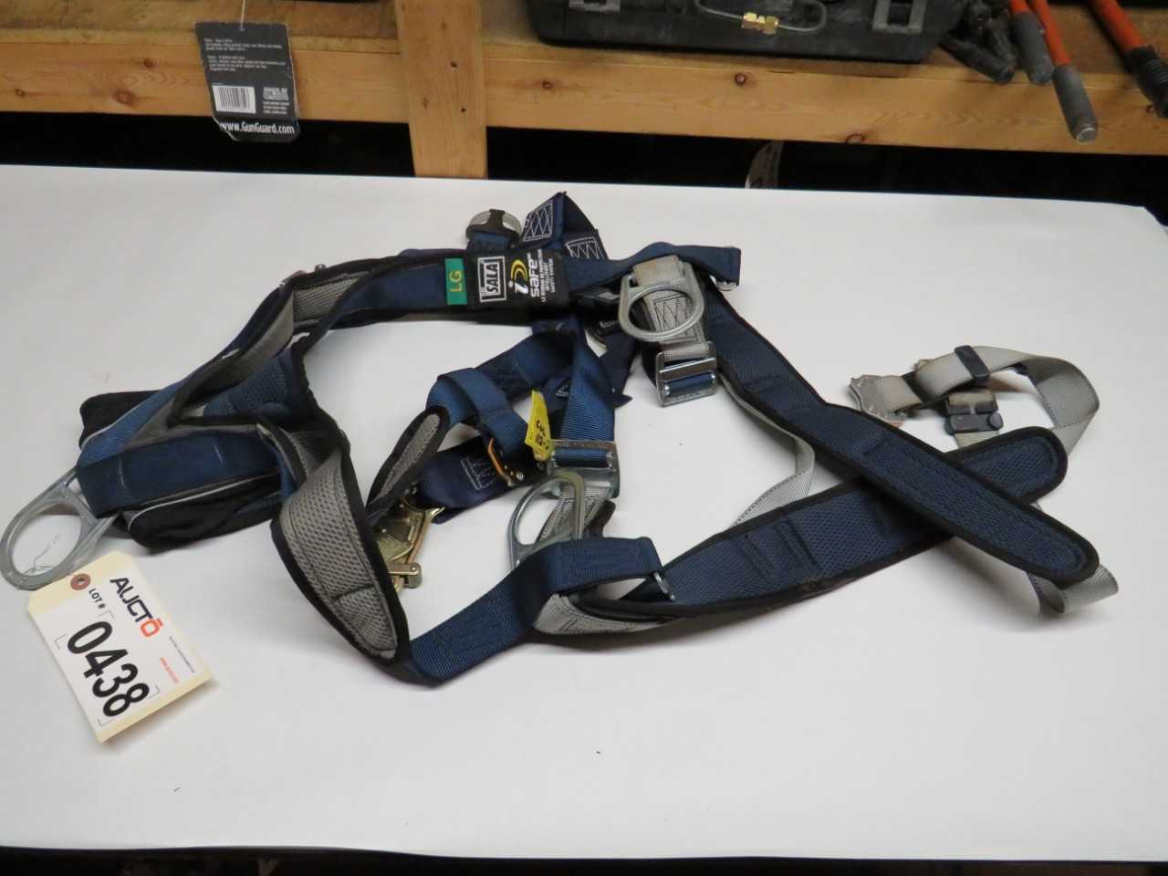 LARGE SALA EXOFIT MODEL 1231460 CONFINED SPACE HARNESS - SAFETY EQUIPMENT