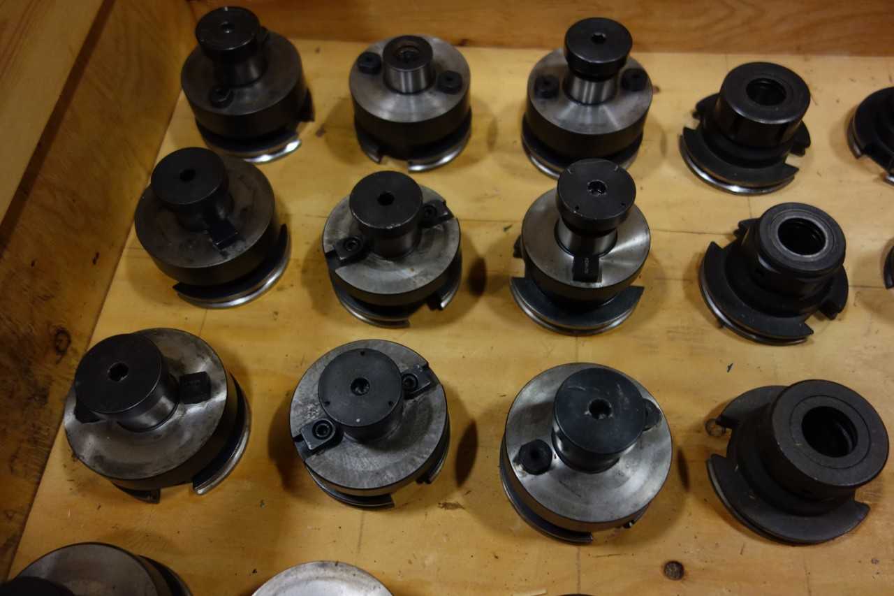 1 CRATE OF ASSORTED CAT50 END MILL HOLDERS - PARLEC - MACHINING ACCESSORIES & TOOLING