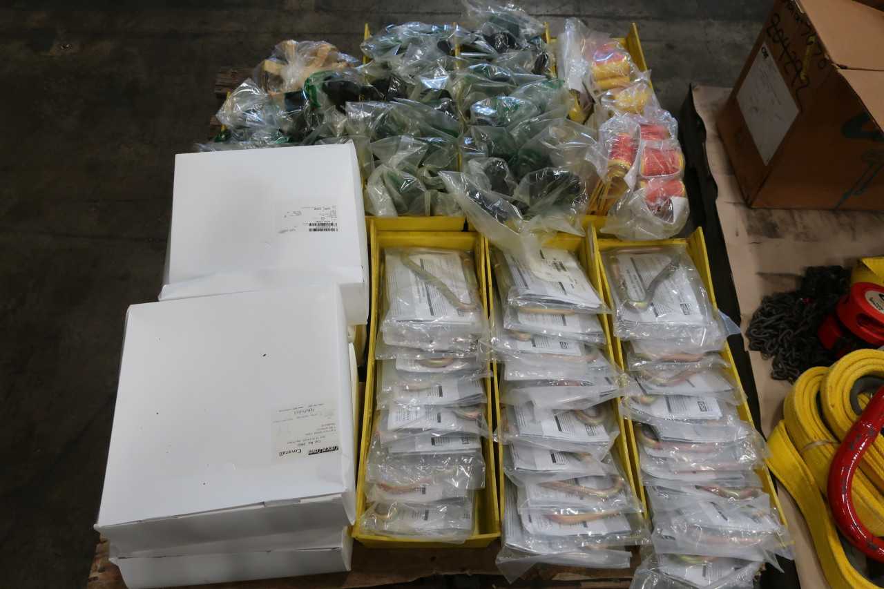 2 PALLETS OF ASSORTED HOISTING & RIGGING EQUIPMENT STRAPS CABLES CLIPS CHAIN HOISTS - LIFTING EQUIPMENT