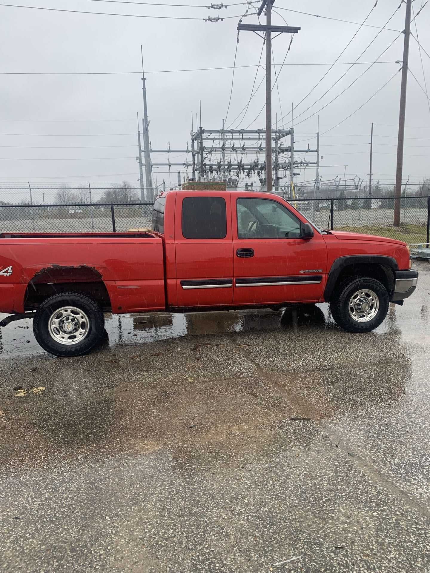 2003 Chevrolet K2500 Silverado Pickup Truck - PICKUP TRUCKS