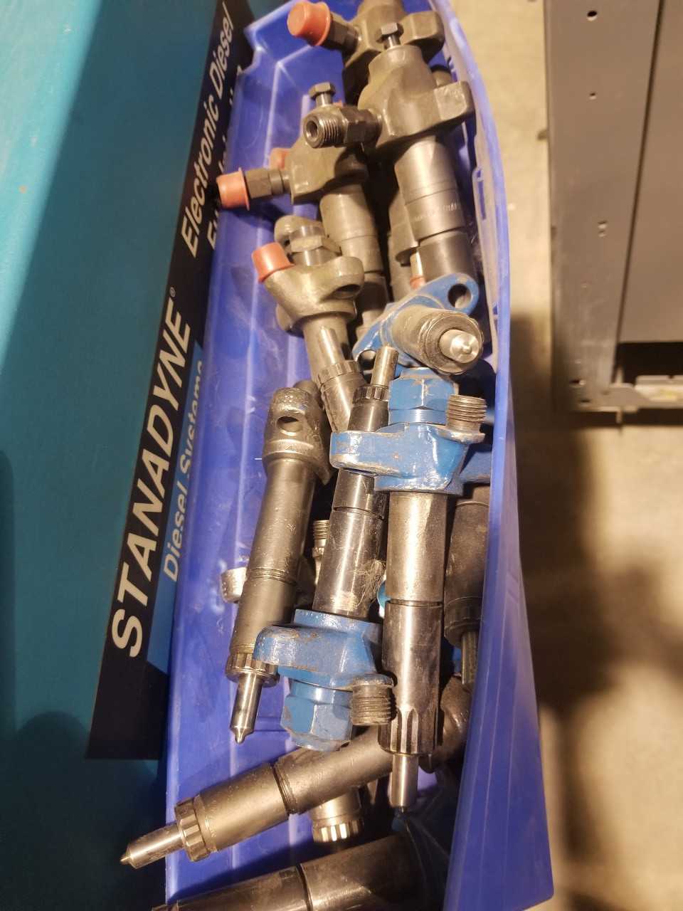 STANADYNE DIESEL SYSTEM W/ ACCESSORIES + 18 FUEL INJUCTORS - ELECTRICAL COMPONENTS
