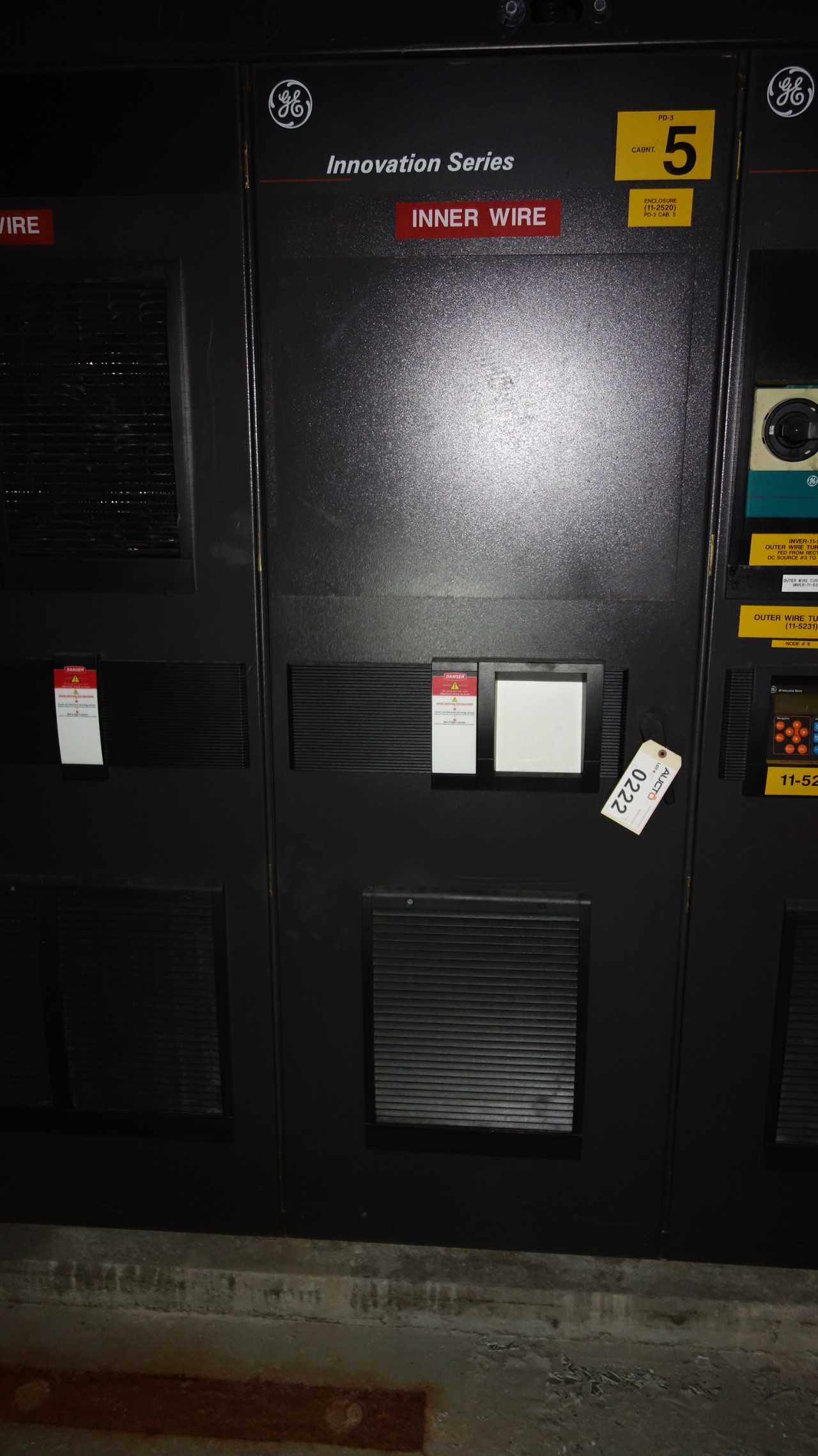 GE INNOVATION 3VVRJ607PR004 LV AC DRIVE CABINET 11-2520 - MOTOR DRIVES
